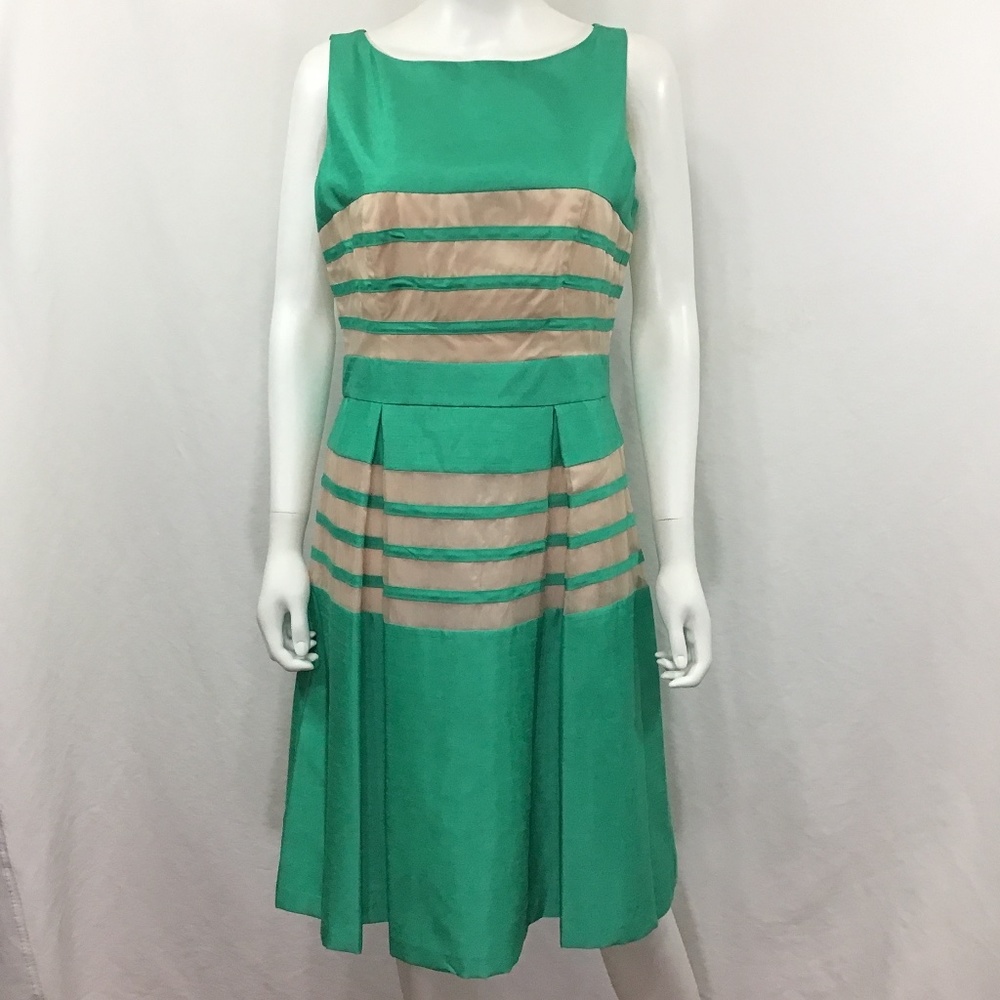 Just Taylor A-Line Green/Tan Sleeveless Dress